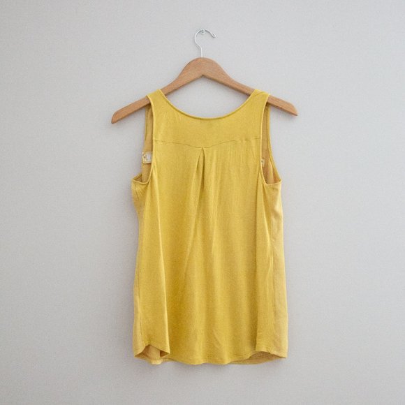 Yellow Express Hudson Tank Gold Tone Hardware - Picture 3 of 3